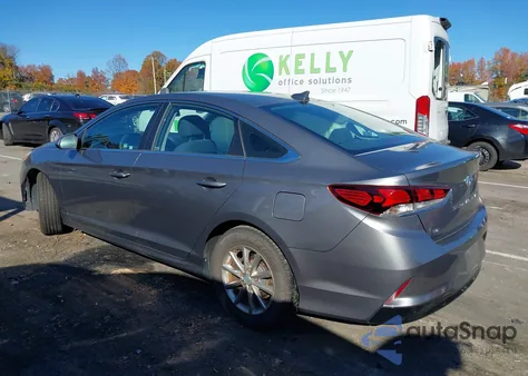 2018 Hyundai Sonata Se z USA, uszkodzony, nr VIN 5NPE24AF2JH613834